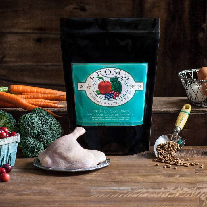 Fromm Duck À La Veg® Recipe Cat Food | Kanu Pet