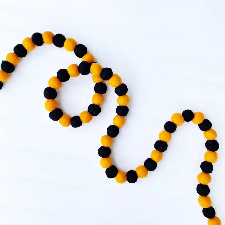 Orange and Black Halloween Felt Ball Garland | Kanu Pet